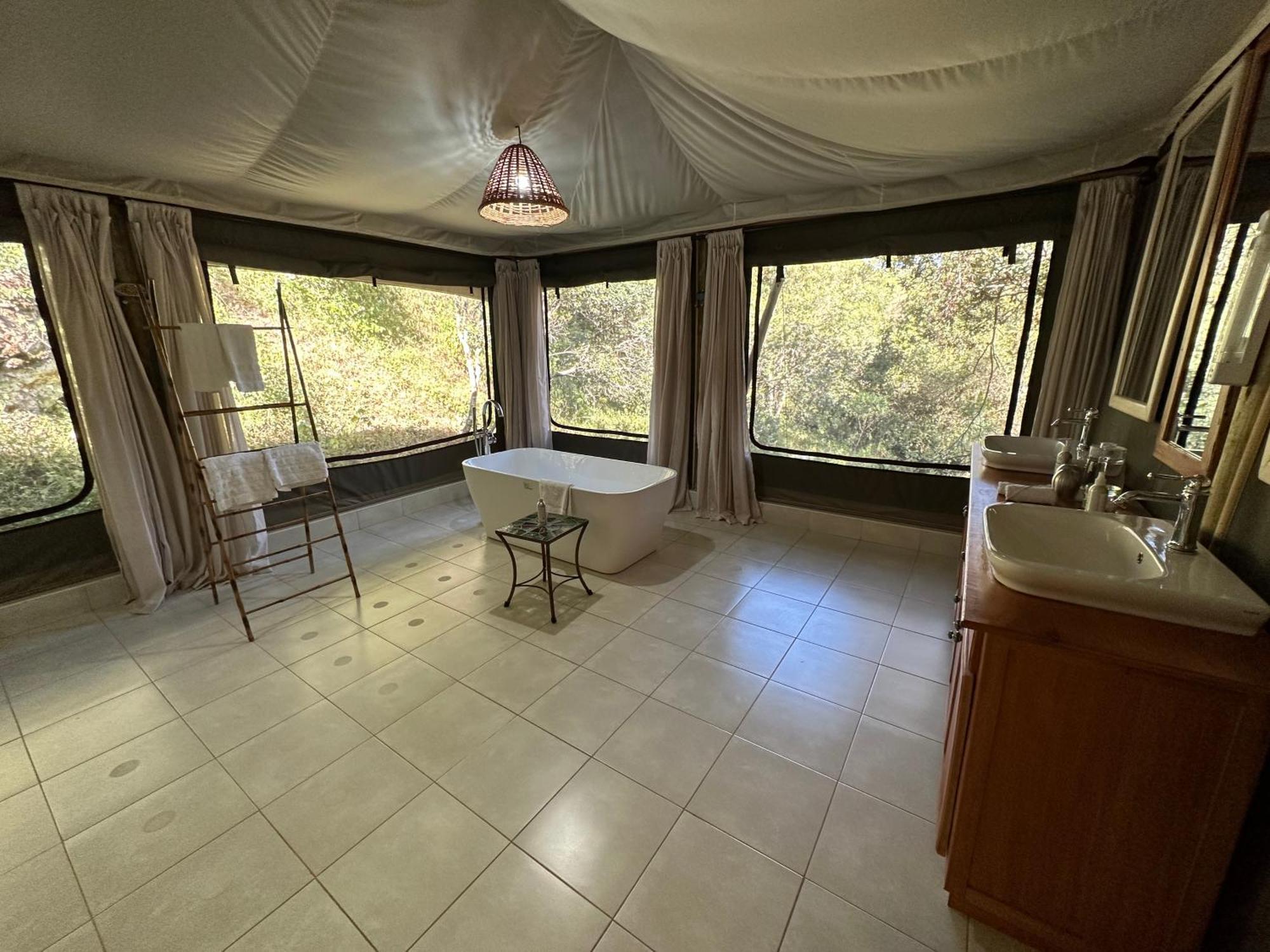 Ole Samara guest suites Nanyuki Exterior foto