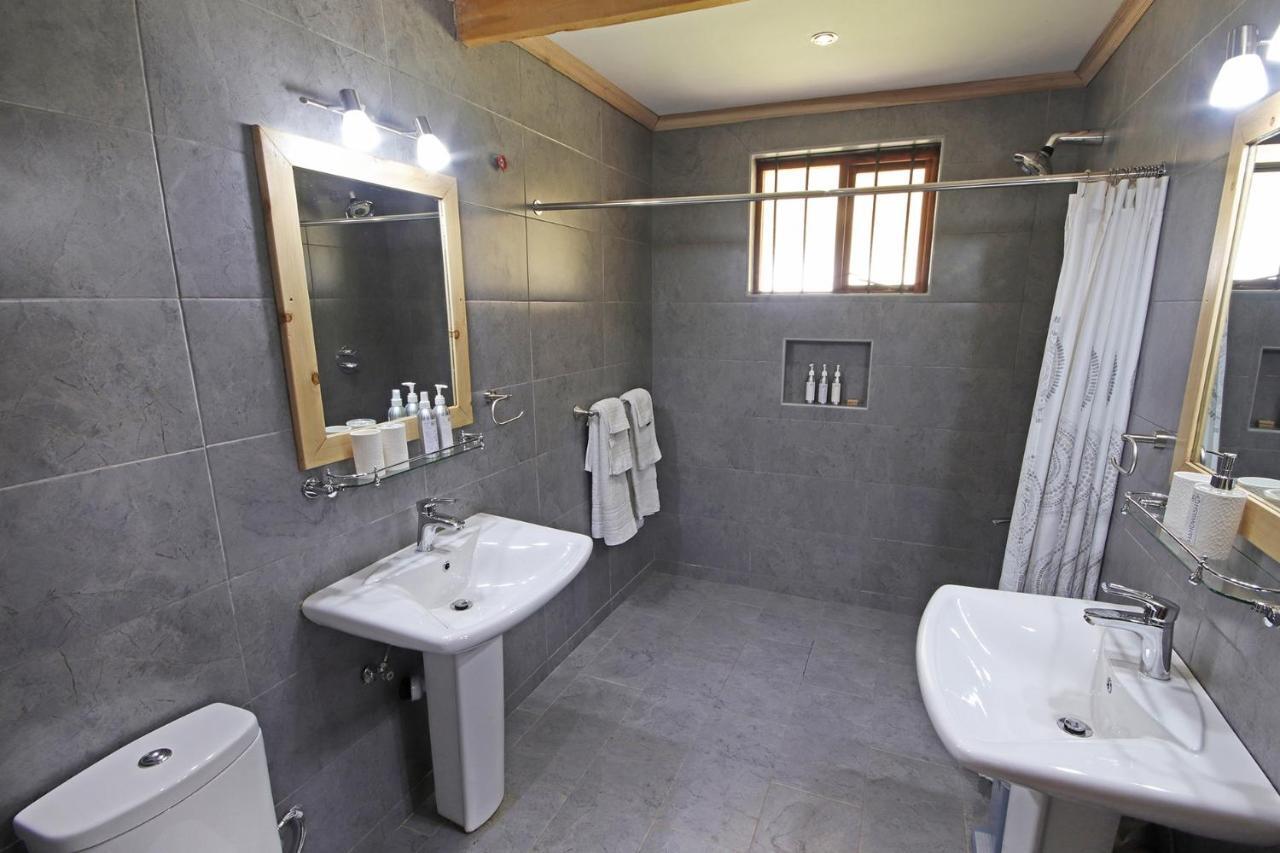 Ole Samara guest suites Nanyuki Exterior foto