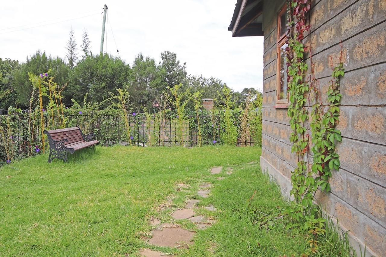 Ole Samara guest suites Nanyuki Exterior foto