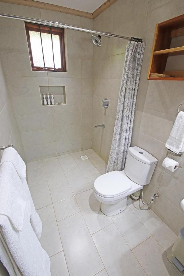 Ole Samara guest suites Nanyuki Exterior foto